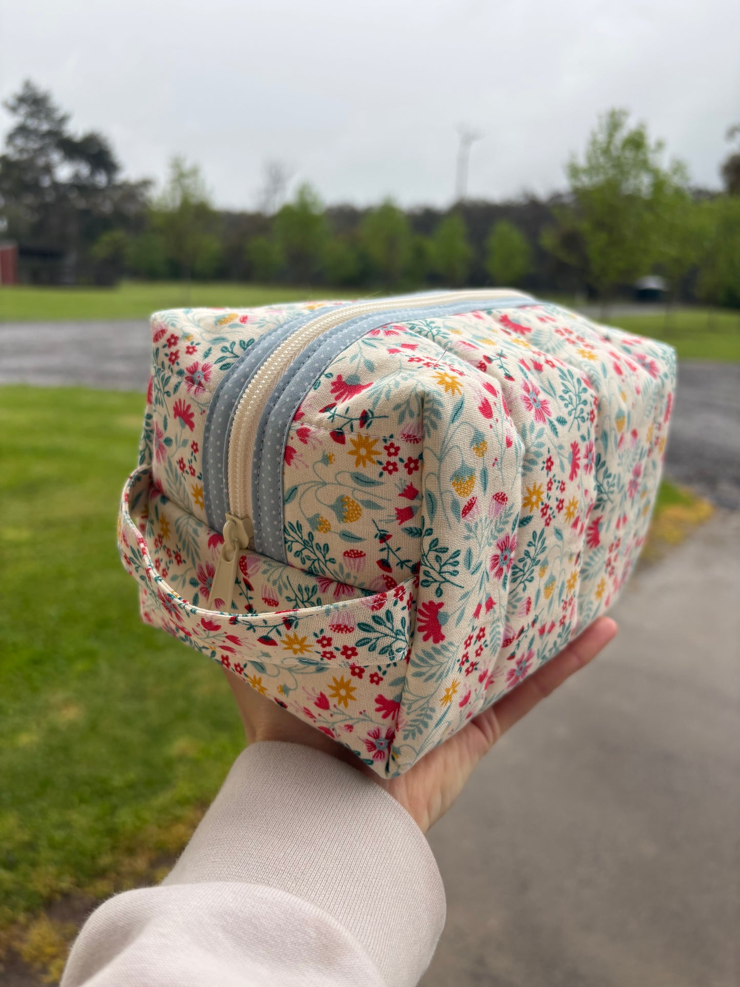 Wildflower box pouch