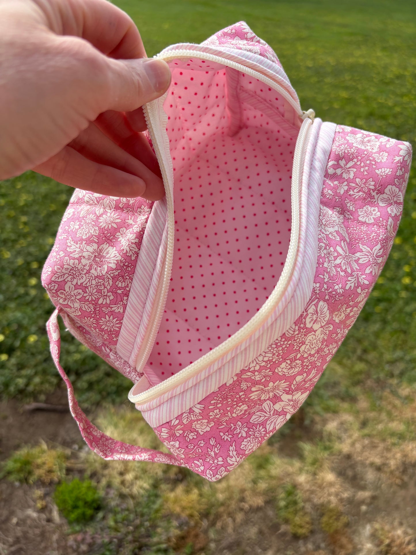 Pink meadow pouch