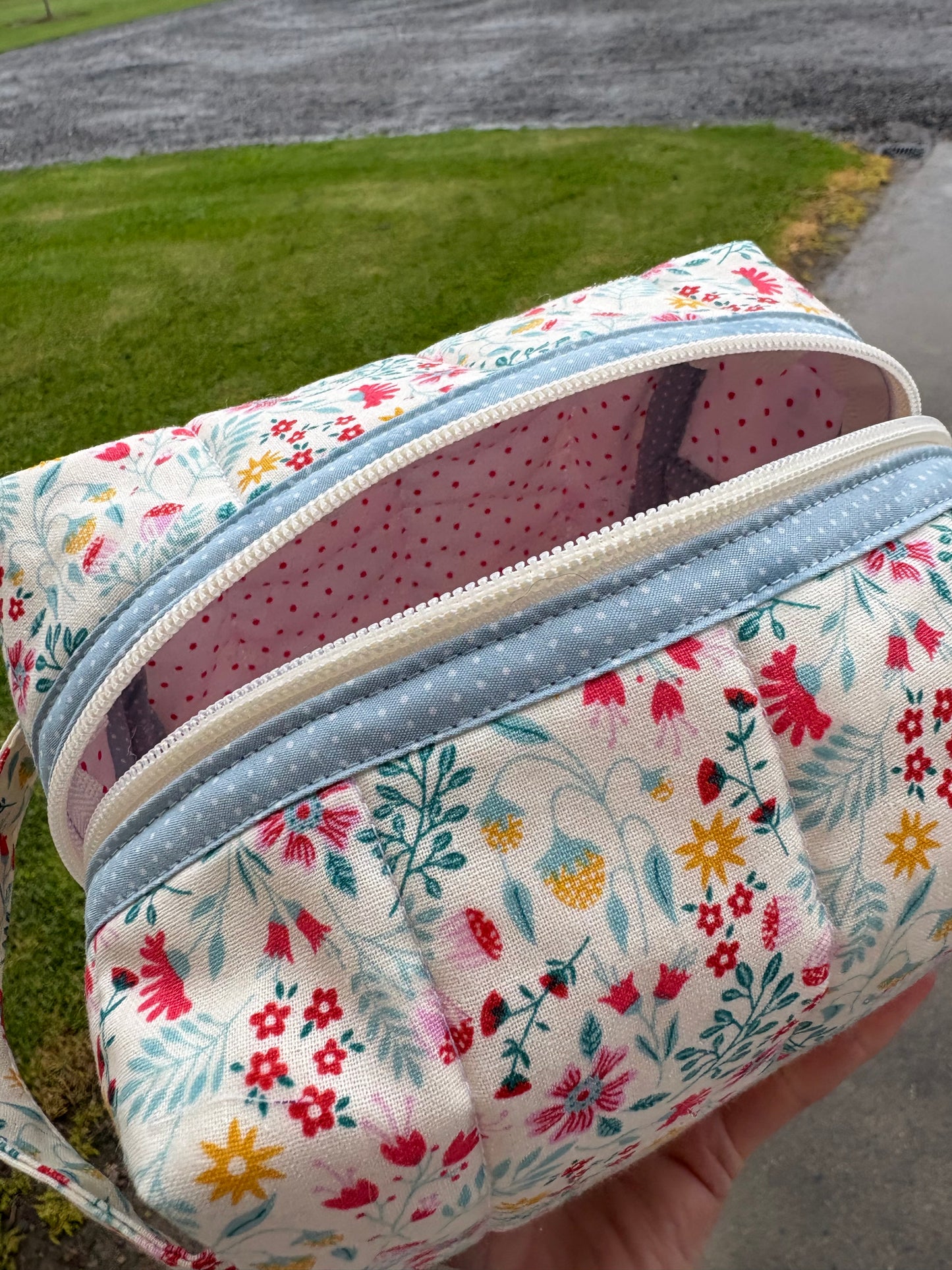 Wildflower box pouch