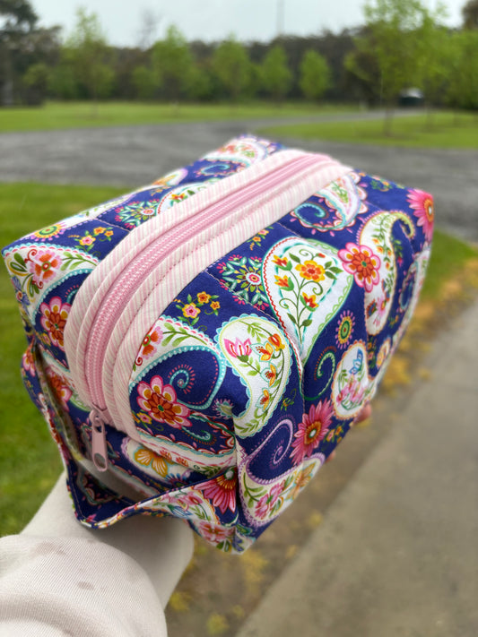 Paisley bloom box pouch