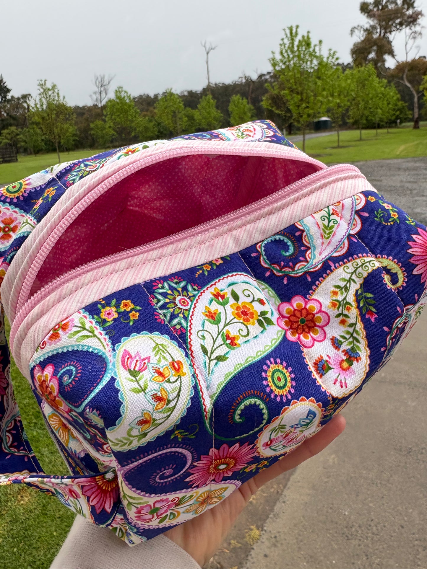 Paisley bloom box pouch