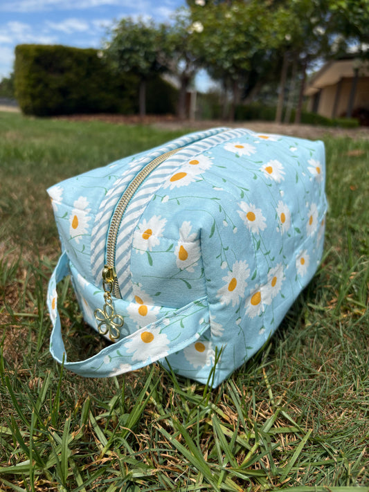 Daisy Blue box bag
